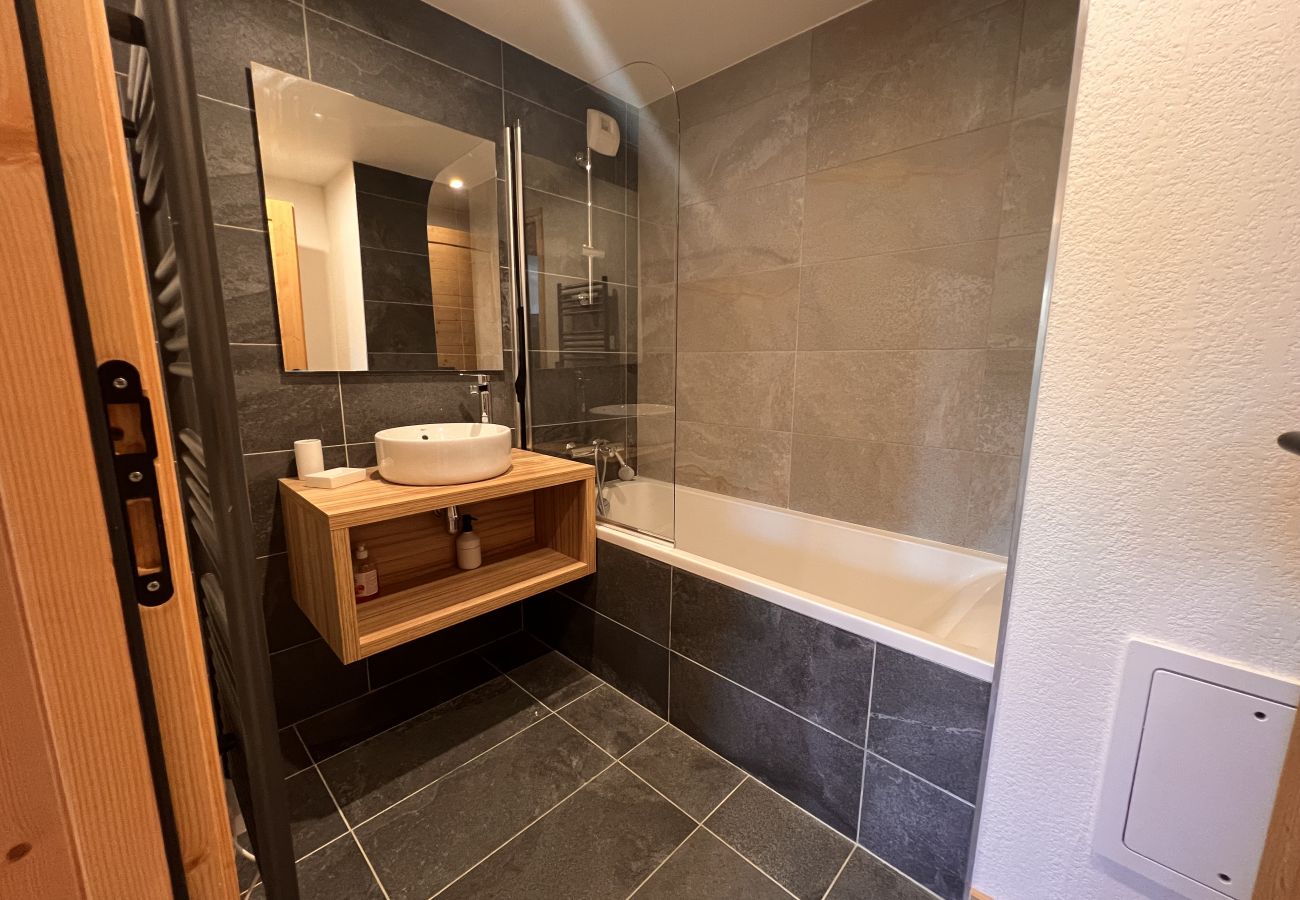 Appartement à La Plagne-Tarentaise - C36-Esprit Chalet